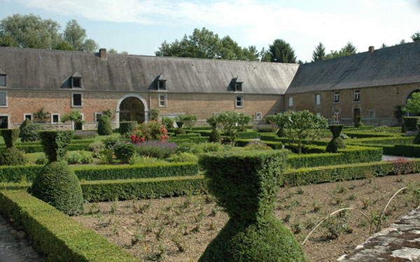 Chateau de Lavaux-St.-Anne