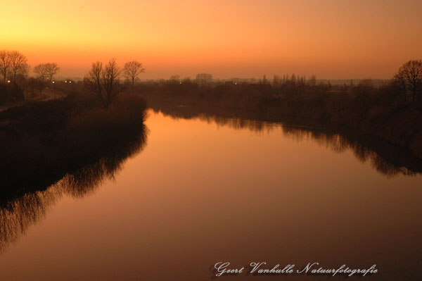 Kanaal-koude-winteravond-2